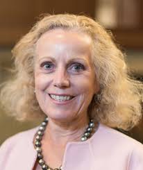 Ruth Weissman's Instagram, Twitter & Facebook