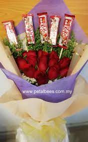 803 likes · 4 were here. Kedai Bunga Florist Flower Delivery Kl Petalbees Gb0367 Roses With Chocolates