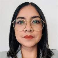 900+ perfiles de «Abbie Castillo»