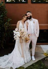 Boise Meets Byron Bay At The Backyard Idaho Wedding Wedding Wedding Suits Boho Wedding