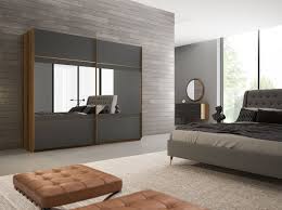 Armadi guardaroba per camera da letto, proposti in vari modelli e colori per soddisfare ogni esigenza. Casa Padrino Armadio Camera Da Letto Di Lusso Marrone Grigio Ottone 254 X 68 X A