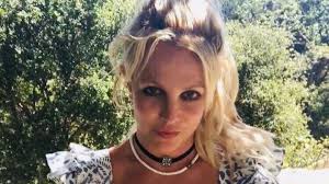 Watch 'framing britney spears' our documentary about britney spears and her court battle with her father over control of her fortune is free on our site for new york times subscribers in the united states. Ist Britney Spears Trotz Vormundschaft Freier Als Gedacht Promiflash De