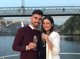 Add a bio, trivia, and more. She Said Yes Wolves Star Ruben Neves Proposes To Girlfriend Express Star