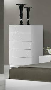 View houses for rent in naples, fl. J M Naples Platform Bedroom Set In White Lacquer