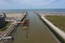 Recyclagepark opent vandaag om 08.30 u. Storm Surge Barrier In Nieuwpoort Belgium Jan De Nul