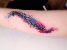 Fußkettchen tattoo feder tattoo tattoo handgelenk frau tattoo ideen unterarm armreifen tattoo tattoo schmerzen schwester tattoos kleine tattoos frauen best ideen für handgelenk tattoos. 100 Feder Tattoo Ideen Feder Tattoo Federtattoos Federtattoo