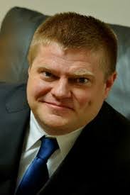 Brian Hackbarth's Instagram, Twitter & Facebook