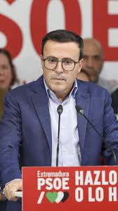 "Lo que menos me preocupa es mi futuro político", Miguel Ángel Gallardo, candidato socialista a las elecciones en Extremadura, ha reconocido que han obtenido un "mal resultado, sin paliativos", pero ...