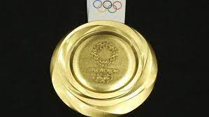Národní olympijský výbor pro česko je český olympijský výbor, který byl původně založen v roce 1899 a v jeho současné podobě došlo k uznání mezinárodním olympijským výborem v roce 1993. Loh 2021 Tokio Zlate A Stribrne Medaile V Tokiu Budou Vazit Pres Pul Kilogramu Sport Cz