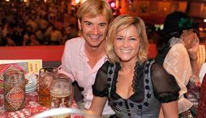 Florian silbereisen (born 4 august 1981 in passau) is a german singer and television presenter. Vor 10 Jahren Helene Fischer Florian Silbereisen So Begann Ihre Li