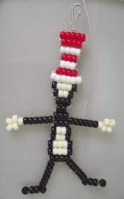 Cat With A Hat Made With Mini Pony Beads Beads Craft Kids Pony Bead Crafts Pony Bead Animals