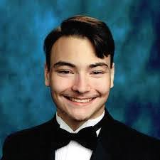 Darin Andrews's Instagram, Twitter & Facebook