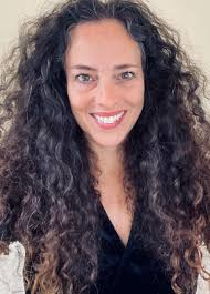 Author Alicia Bessette