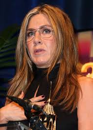 Jennifer Aniston debuts new look with retro glasses for awards speech