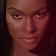 Candace Young's Instagram, Twitter & Facebook