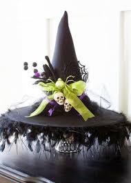 34 Witch Themed Halloween Decorations To Create An Ambience Homemade Halloween Decorations Halloween Diy Homemade Halloween