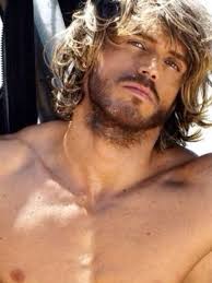 Scruffy Man With Blonde Surfer Hair Brown Hair Men Surfer Hair Blonde Hair Brown Eyes