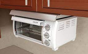 This under cabinet mount toaster oven can fit a 9″ pizza or 4 slices of bread. Best Under Cabinet Toaster Oven Reviews