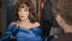 One of my favorite commercials of all time is the betty white snickers commercial. Best Snickers Werbung Diva Gifs Gfycat