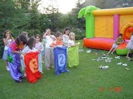 3 Juegos Para Su Fiesta De Cumpleanos Juegos Para Cumpleanos Juegos De Fiesta Juegos De Kermes