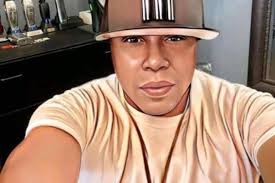 Blade Kingz Carlos The Barber (Owner)