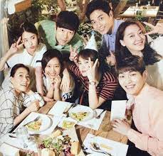 You`ll know their original names. Kang Mo Yeon Descendants Of The Sun Song Hye Kyo Onew Shinee Decendants Of The Sun Descendents Of The Sun Korean Drama Online