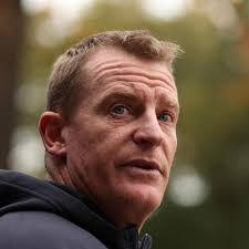 Gary Voss's Instagram, Twitter & Facebook