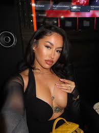 Raelynn Inez - Free sexy pics, galleries & more at Babepedia