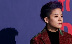 See more ideas about hair inspiration, short hair styles, hair cuts. F X S Amber Says She Still Keeps In Touch With That Little One Krystal