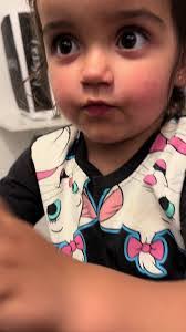 Evelyn Artiga's Instagram, Twitter & Facebook