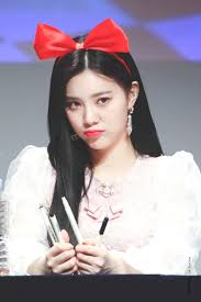 Eunchae Kpop Kdrama Bts Exo Kpoparmy Kpop Girls Bts And Exo Korean Idol