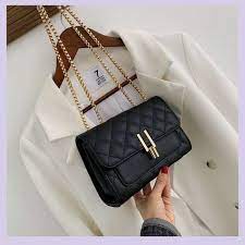 Namun, tas wanita sudah menjadi barang kebutuhan yang tidak bisa dilepaskan dari keseharian. Jual Tas Selempang Atau Sling Bag Wanita Import Model Terbaru Cpt 498 Online April 2021 Blibli