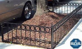 Custom Tree Guard Done By Sos Locksmith Www Soslocksmith Com Soslocksmith 24hourlocksmith Nyclocks Brick Facade Sidewalk Landscaping Brownstone