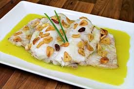 Las mejores recetas con merluza fresca o merluza congelada de internet. Merluza A La Bilbaina Receta Facil La Cocina De Masito