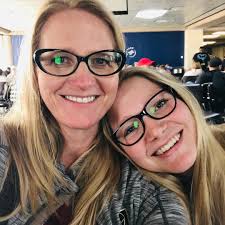 Who says who? Twin sisters #Twins #sisters