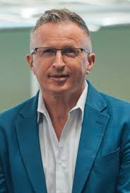 Steve Warlick's Instagram, Twitter & Facebook