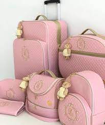 baby delluxe no instagram mais um lindo kit de bolsas da colecao valentine rosa bebe com ouro sao mala de rodin mala de rodinha malas fofas mala de mao