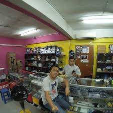 Video ini bertujuan untuk memenuhi tugasan bagi subjek bbm3410 multimedia dalam bahasa. Photos At Kedai Camera Shah Alam No 25a 1st Floor Jalan Nelayan 19 A