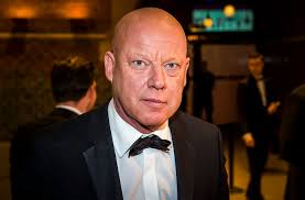 Frits Wester keert na rustperiode 13 kilo lichter terug bij RTL Nieuws