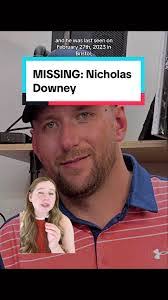 Holly Downey's Instagram, Twitter & Facebook