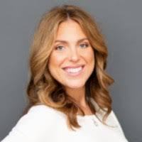 Danielle Vallely's Instagram, Twitter & Facebook