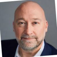 Matthew Farrant's Instagram, Twitter & Facebook