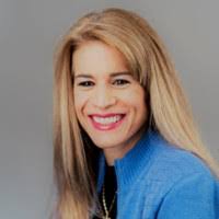 Kristen Harder's Instagram, Twitter & Facebook