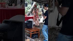 Lirik dan video lagu sang jagoan godbless ahmad albar. Pengantin Nyanyi Samudera Titian Hasrat By Arekim Channel
