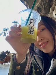 Love reading others 2025 recaps but too lazy to pull up photos 🥹 I have a  good feeling about 2026 tho. Let's go ✨