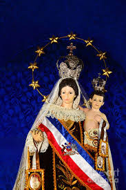 Agradecido del favor concedido, ese día 4 de enero de 1937, desembarca y compra en la ciudad de nueva york, una imagen de la virgen del carmen, prometiéndole que la depositaría en la iglesia del primer puerto venezolano donde le ordenaran desembarcar y celebrarle su día todos los años mientras viviera. Virgen Del Carmen Close Up Chile Photograph By James Brunker