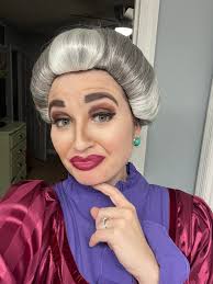 Which eyebrow look should I go with?