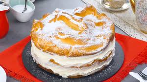 Backe 3 Mal Boden Aus Brandteig Und Staple Ihn In Kuchenform Einfach Gottlich Leckerschmecker Dessert Rezepte Einfach Pudding Kuchen Lecker