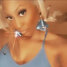 Danielle René Withers (@AfroBluDanielle)