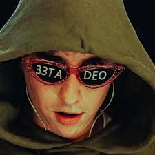 Who produced “WARZONE” by Tadeo?